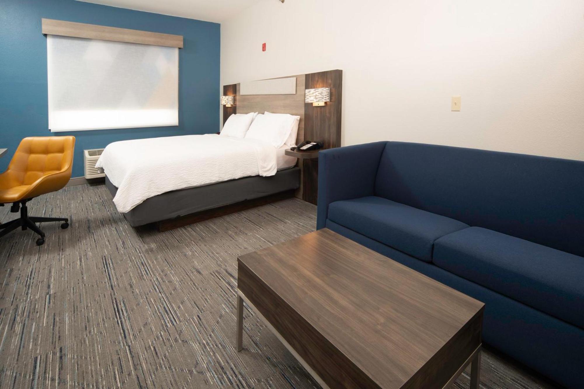 Hotel Express - By Ihg 2*