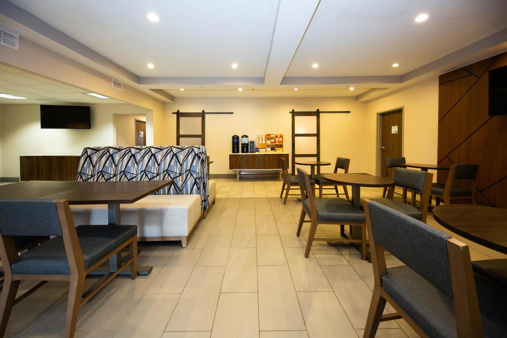 Express - By Ihg 2* Canyon