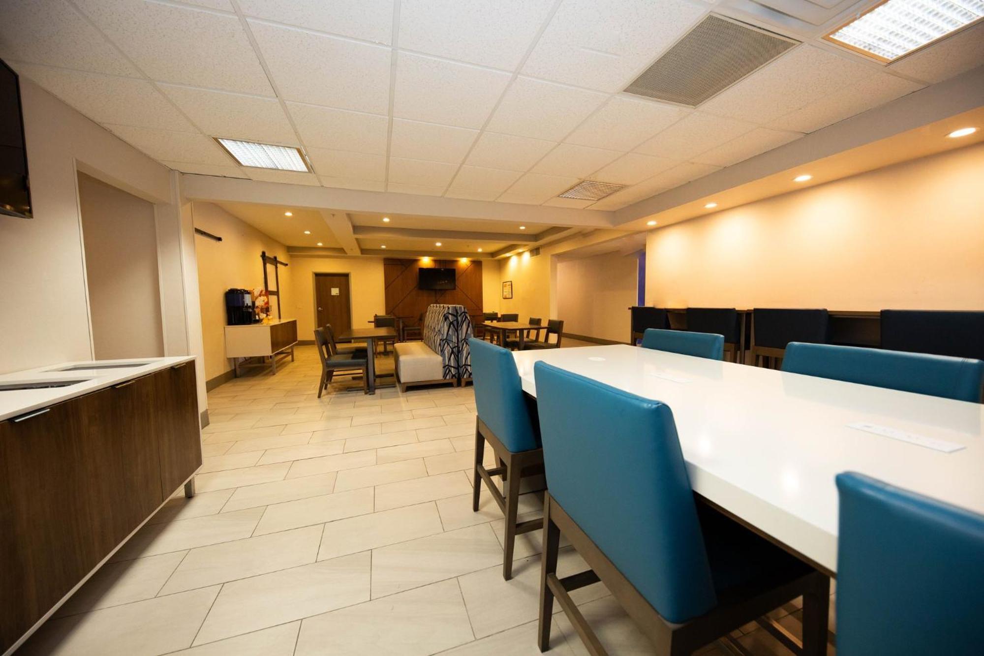 Express - By Ihg Canyon